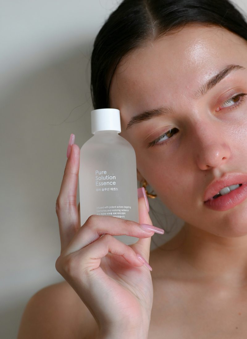 Clean Girl à la Parisienne: Ultimativer Beauty Look 2025