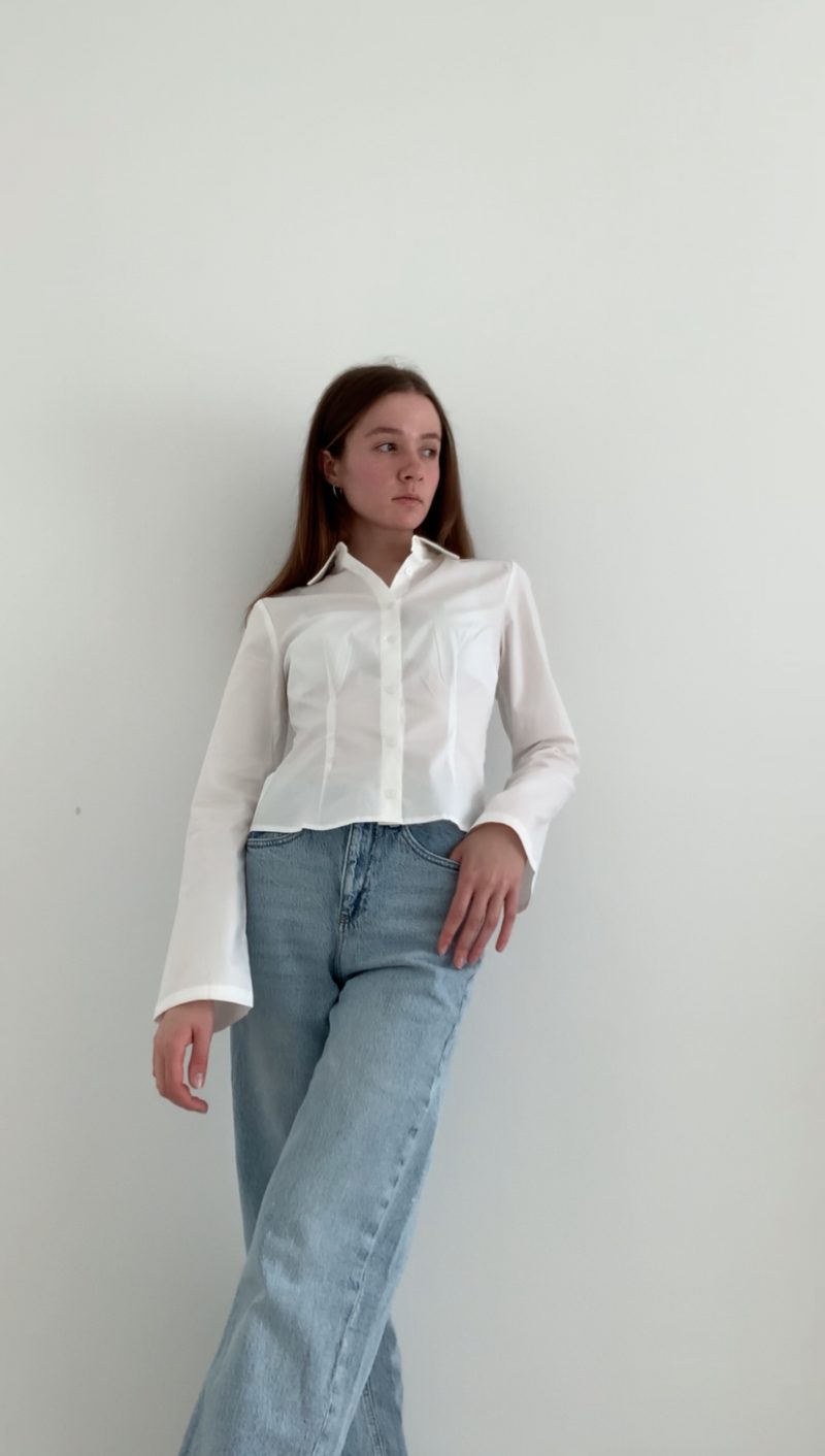 Weiße Bluse stylen im French Chic | Guide für junge Frauen