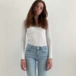 Jeans stylen im French Chic