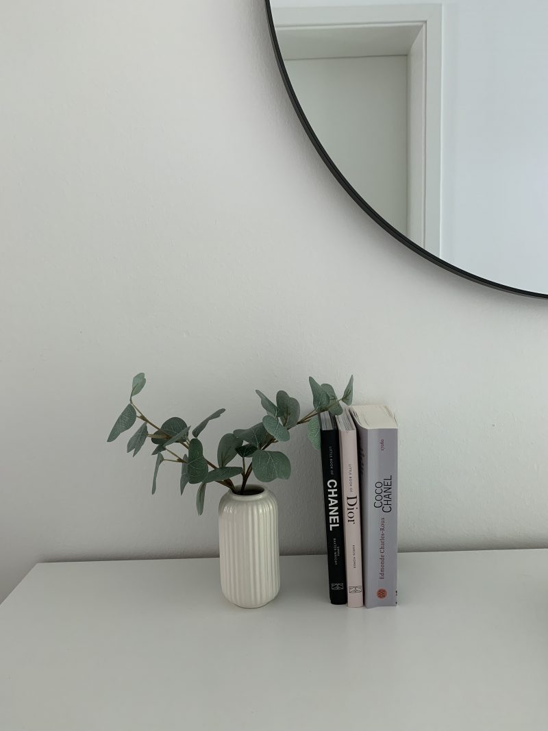 Diese 5 Fashion-Bücher bringen Pariser Chic in dein Apartment