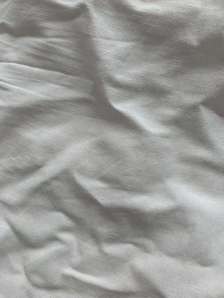 5 natürliche & kühlende Materialien | Ohne Öko Vibes