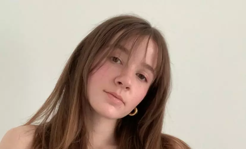 French Undone Hairstyle | Styling Tipps für Zuhause